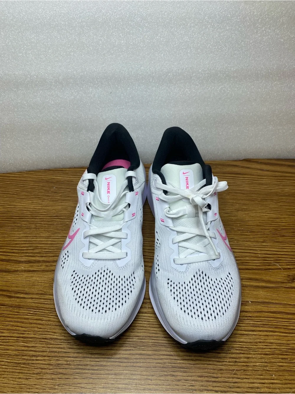 Nike Quest 6 White Pinksicle Black FD6034-102 Women's Size 9.5 Running Shoes New